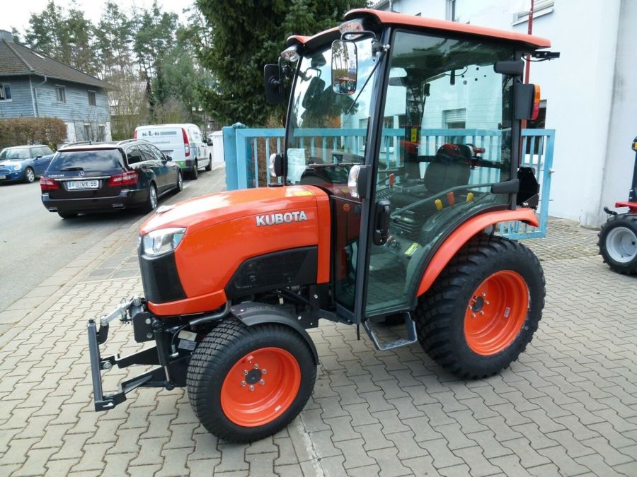Kubota B2231 Allrad Traktor Winterdienst Neu Winteraktion Ebay